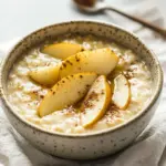 Overnight Oats with Cinnamon and Pear