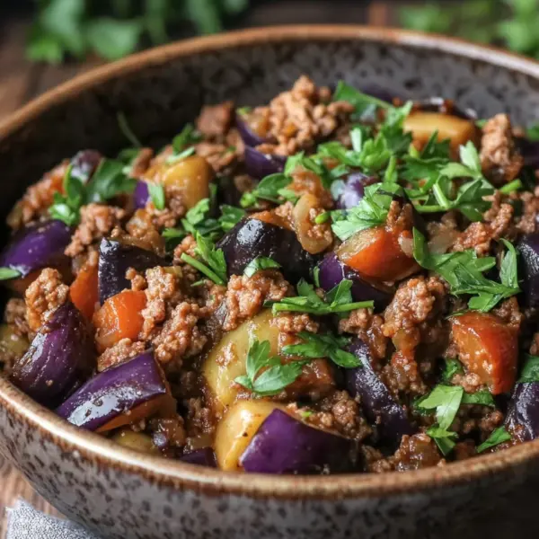 Türkische Auberginen-Hackfleisch-Pfanne